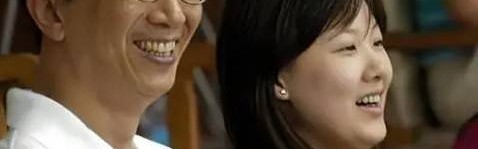 全站官网登录入口-恩爱24年抵不过现实！74岁梁锦松衰老明显，48岁伏明霞仍貌美如花|婚姻|人生|岁月|两人|圈层_新浪娱乐_新浪新闻